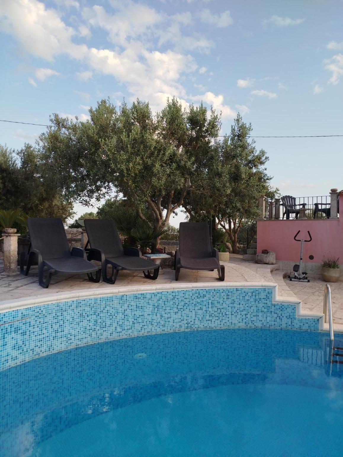 Dependance In Villa Con Piscina Ragusa Eksteriør bilde